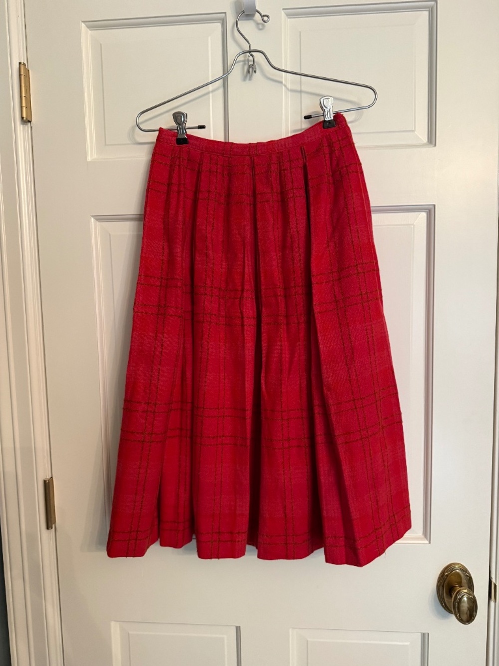 Vintage 1950s Bobbie Brooks Red Plaid Wool Pleated Full Midi Skirt XS